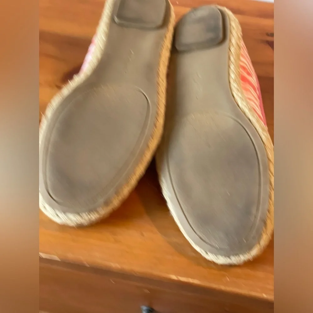 Lands End, women’s 7, pink and white stripe canvas espadrille flats like new